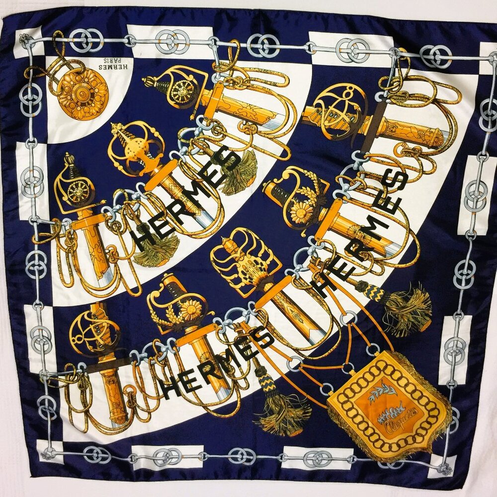 HERMES CLIQUETIS SILK SCARF